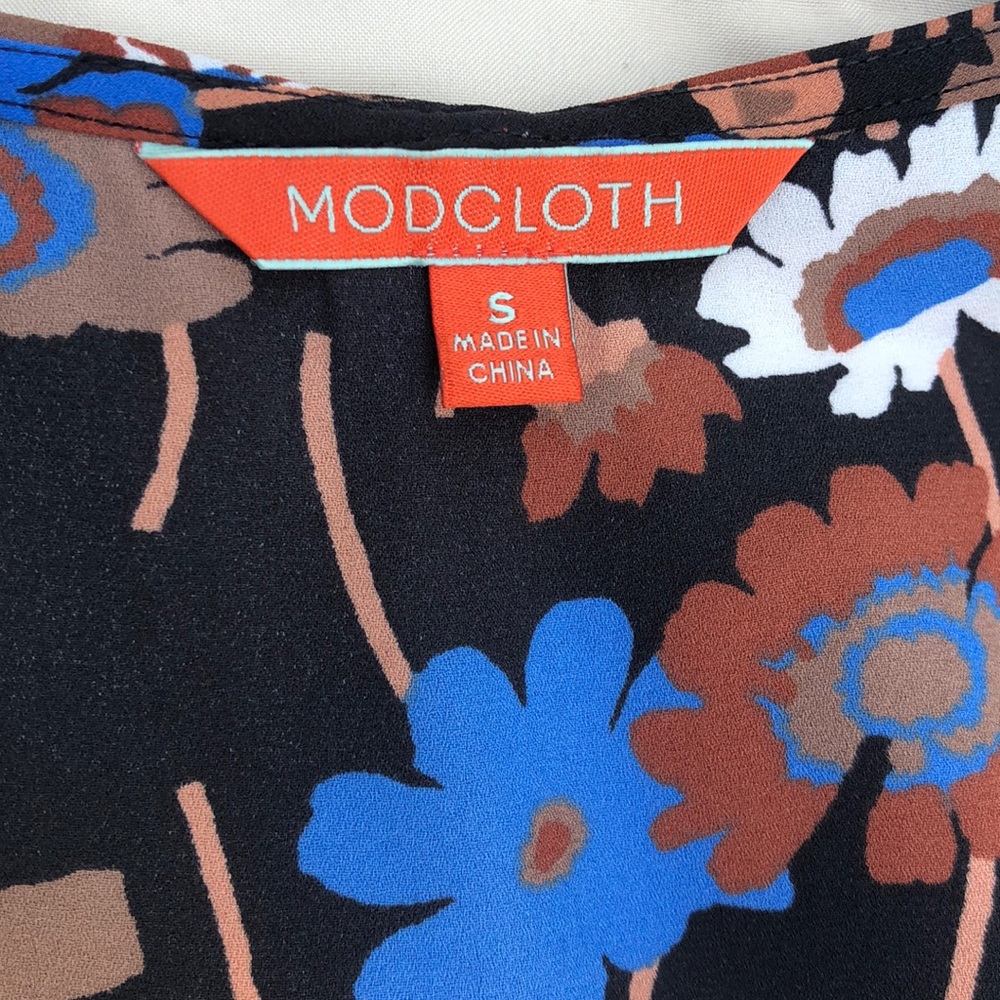 NWOT ModCloth floral tank - Picture 2 of 4